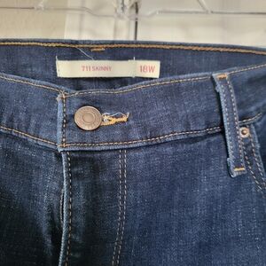 Levi's Dark Indigo Skinny Jeans with Contrast Stitching